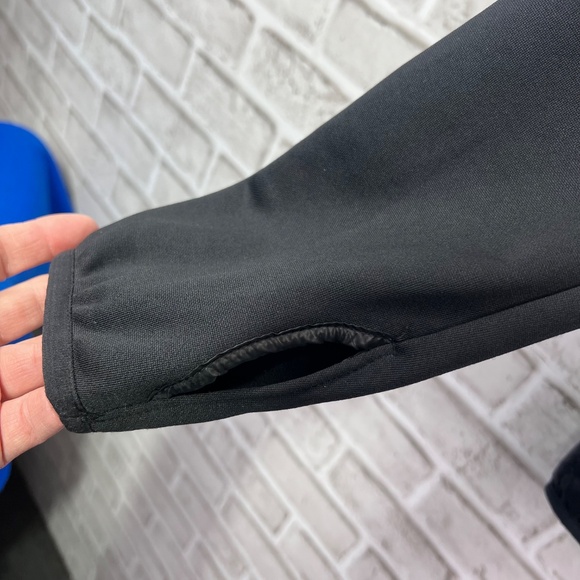 |•XERSION•| Black Activewear Coat Size Large - Picture 6 of 13